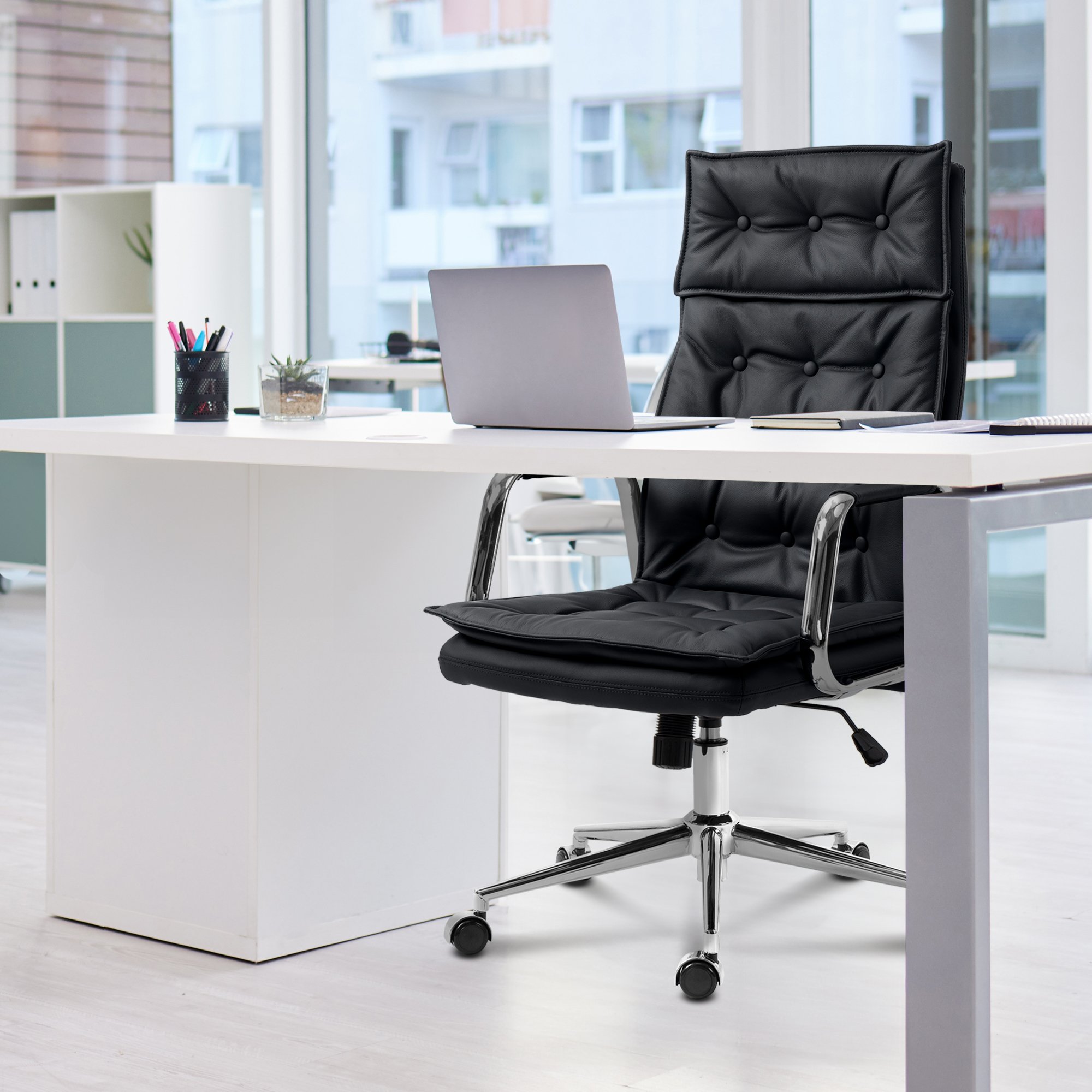 Fauteuil de bureau Sotira en véritable cuir ajustable et pivotant